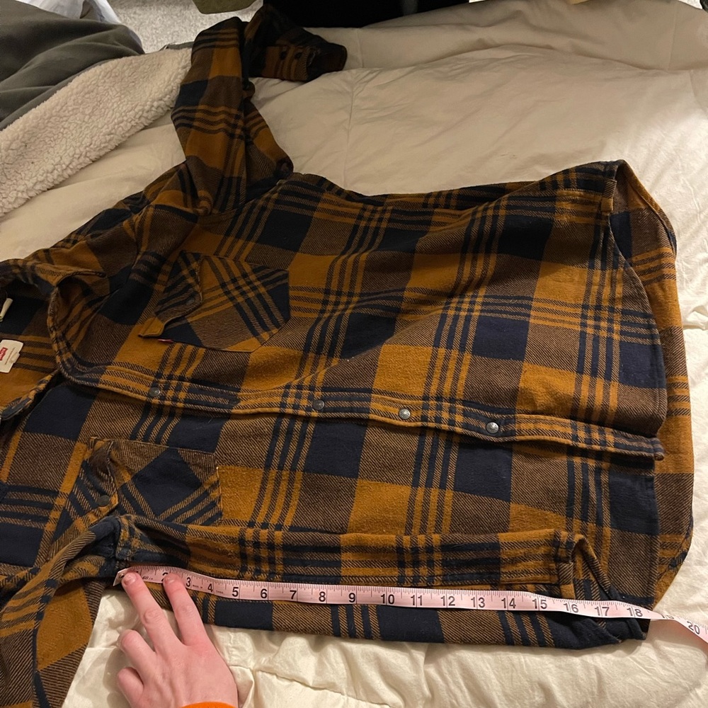 Levi's Flannel Button Down - image 6
